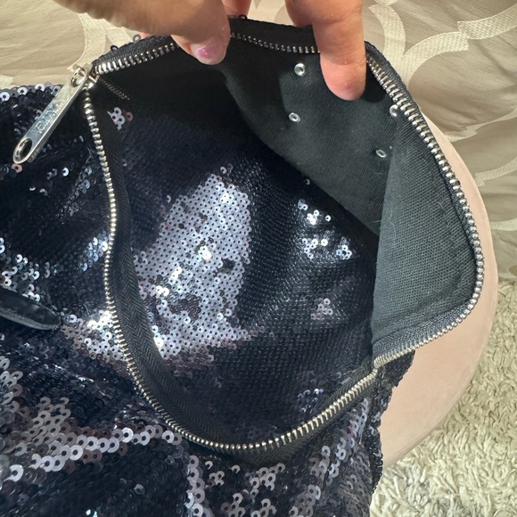 PINK Victoria’s Secret Vintage Navy Blue Sequin Backpack - Picture 6 of 8